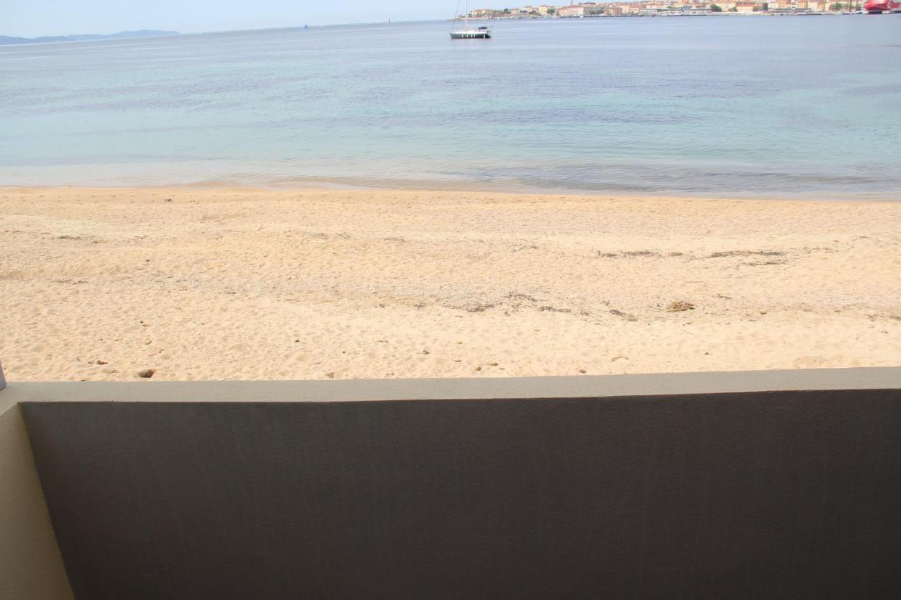 Studio Pieds Dans L'Eau Ajaccio  Ngoại thất bức ảnh