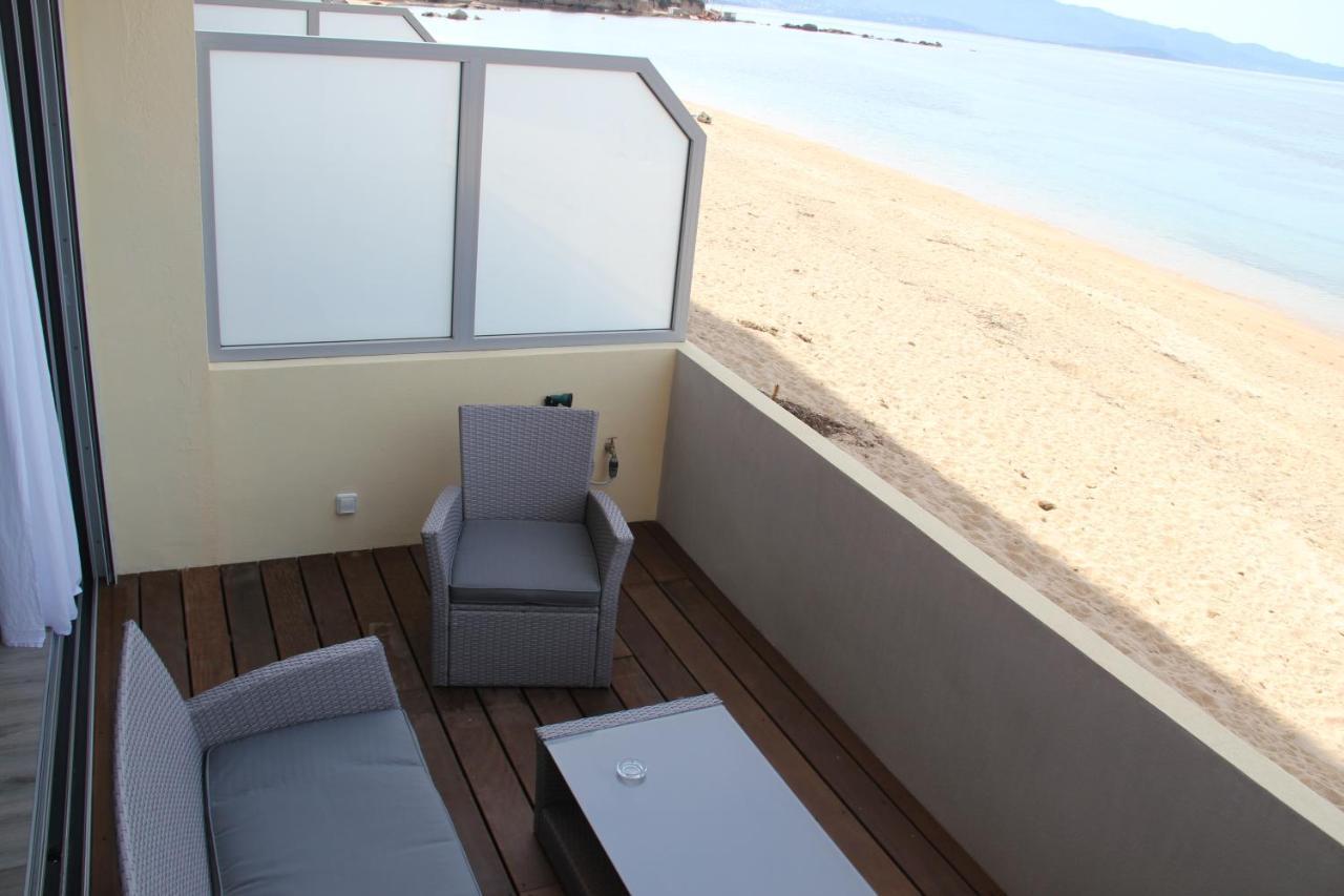 Studio Pieds Dans L'Eau Ajaccio  Ngoại thất bức ảnh
